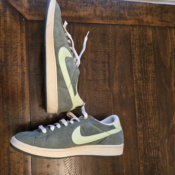 Nike SB Blazer Low Suede Green; 10.5 👟PRISTINE👟2006 - Picture 2 of 7